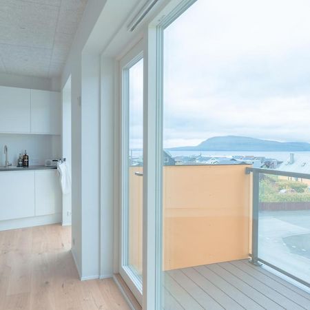 New / Stunning Sea View / Light / 3 Br Apartamento Tórshavn Exterior foto