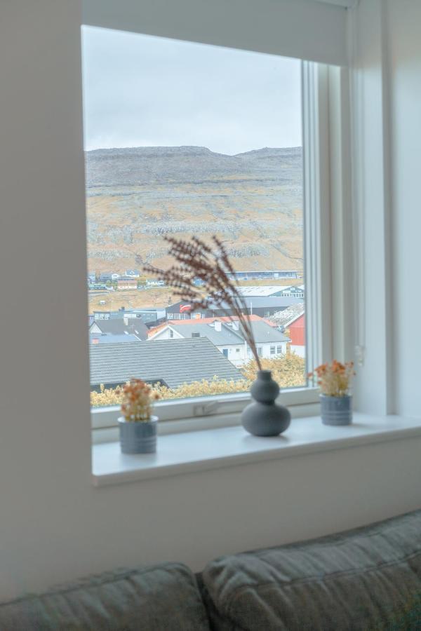 New / Stunning Sea View / Light / 3 Br Apartamento Tórshavn Exterior foto