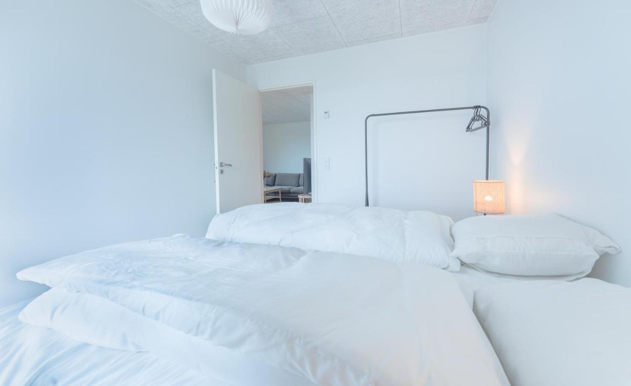New / Stunning Sea View / Light / 3 Br Apartamento Tórshavn Exterior foto